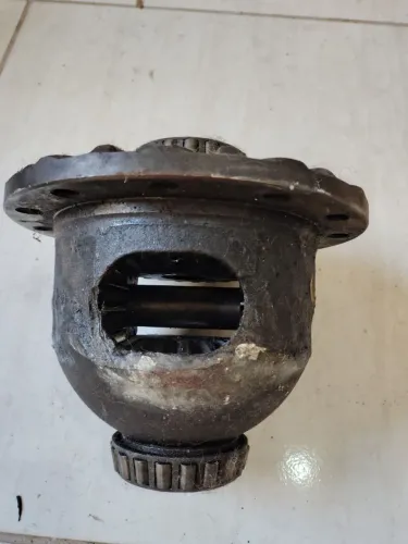 Vendo caixa de satélites e planetarias