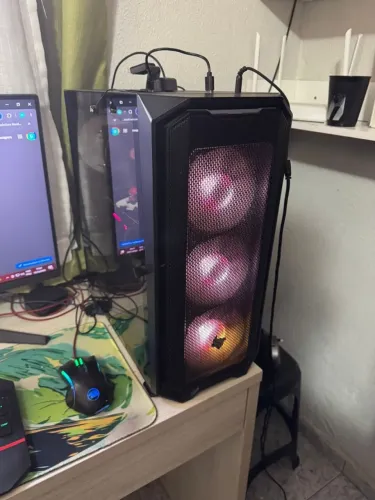 PC Gamer I5 9400F + RX 570