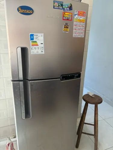 Vendo Geladeira Brastemp