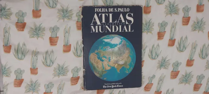 Atlas Mundial Folha de São Paulo - DOAÇÃO 