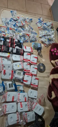 Materiais elétricos novos