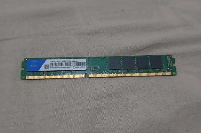 Memória RAM DDR3 8GB 1333MHz Desktop UDIMM