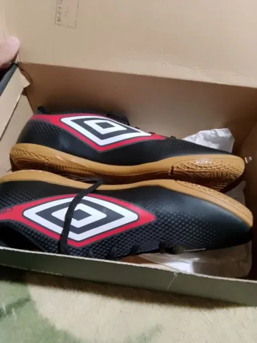 Chuteira da umbro