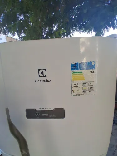 Electrolux frosfri seminova