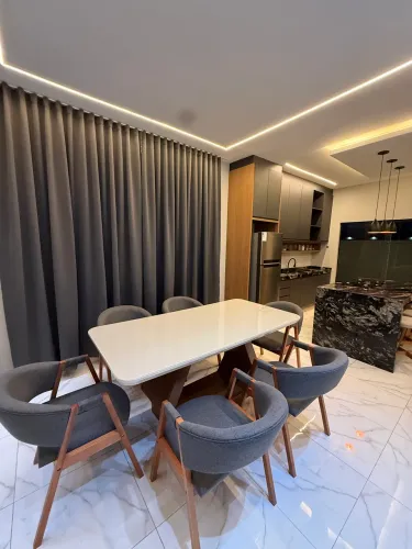 Linda casa 100% mobiliada