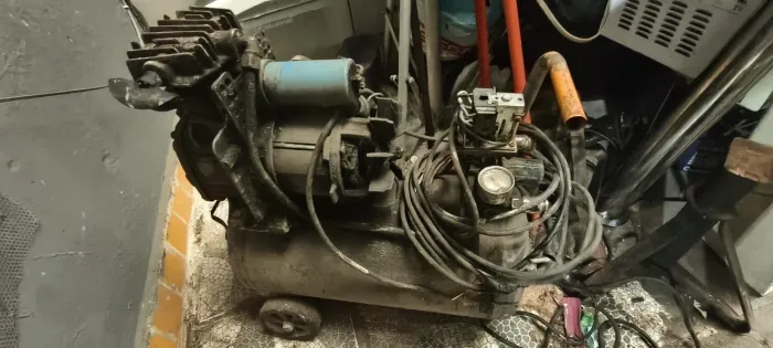 Compressor de pintura 110v Funcionando - ENTREGO