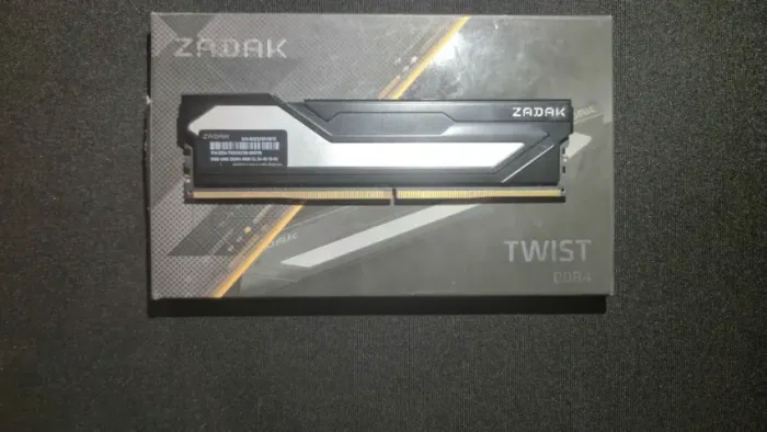 Memória RAM Zadak Twist 8GB