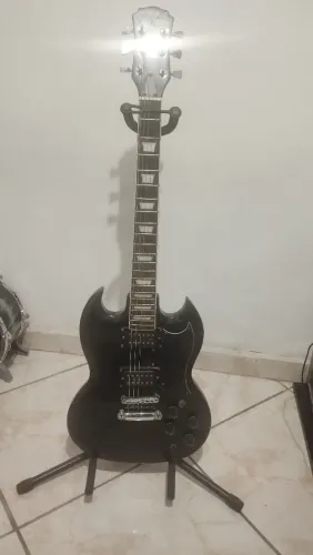 Guitarra Dolphin SG