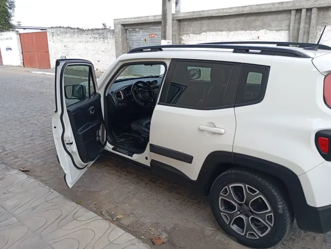 Jeep Renegade Longitude 1.8 4X2 Flex 16V Aut. 2018
