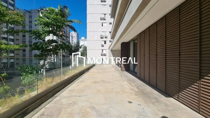 APARTAMENTO À VENDA EM JARDINS, 3 SUÍTES. 5 VAGAS DE GARAGEM DETERMINADAS.