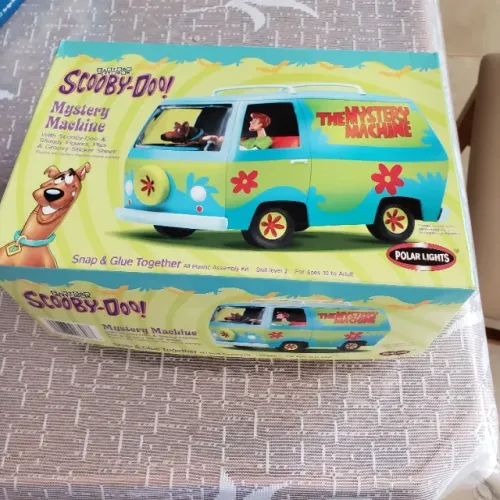 kit de plastimodelismo da Máquina do Mistério do Scooby-Doo, da Polar Lights, 1/25