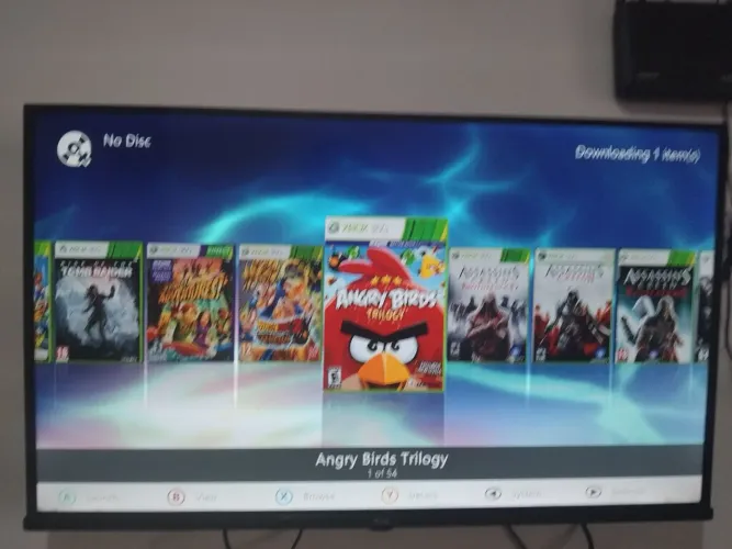 Xbox 360 slim Desbloqueado + Kinect + 2 HDs (570GB Total) + 50 Jogos