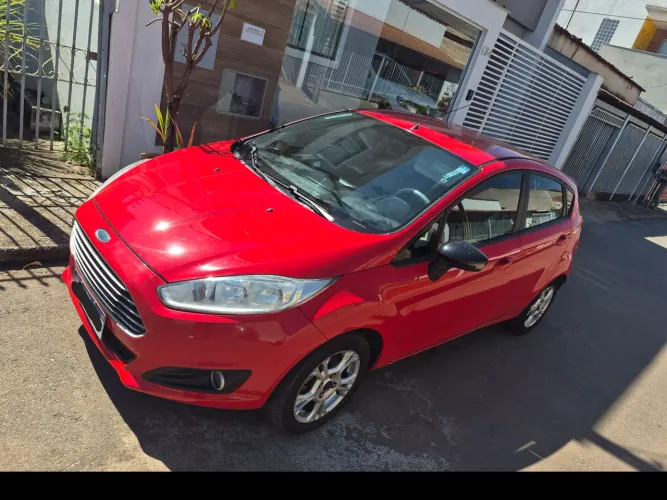 Ford Fiesta 1.5 16V Flex Mec. 5P 2014