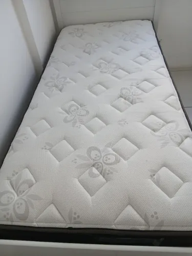 Colchão De Molas Ensacadas Solteiro Herval Palermo