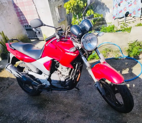 Fazer 250 2010