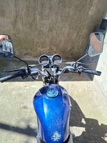 Titan ES 2005