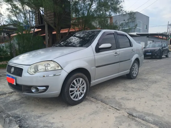 Fiat Siena Tetrafuel 1.4 MPI Fire Flex 8V 4P 2010
