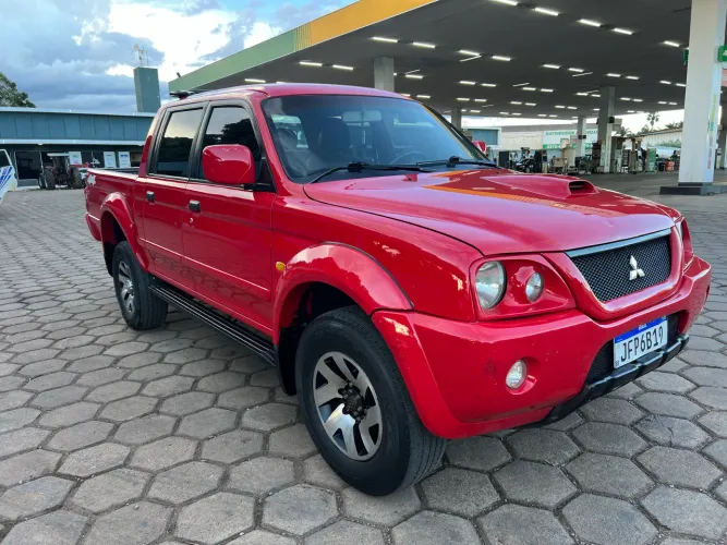 Mitsubishi L200 Sport HPE 2.5 4X4 CD DTI Dies. Aut. 2005