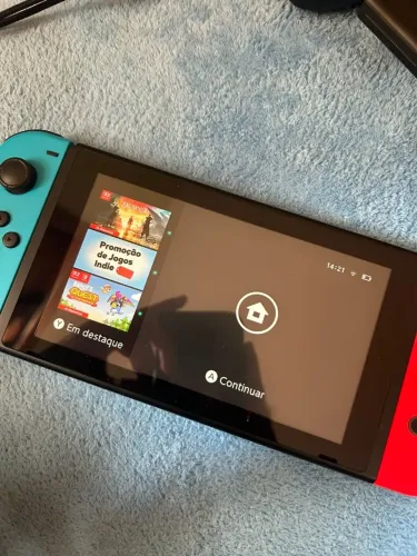 Nintendo Switch Seminovo - Impecável + Jogos e Acessórios!