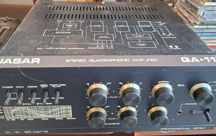 Amplificador Quasar
