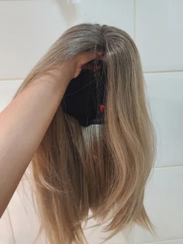 Lace front mechas loiras - Repartição lateral, fibra premium