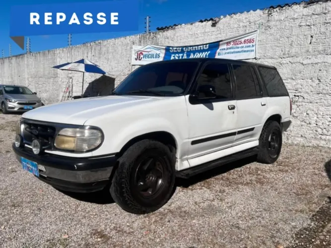 Ford Explorer XLT 4X4 4.0 V6 1997