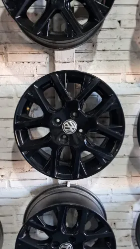 Rodas aro 15 Volkswagen Cross 