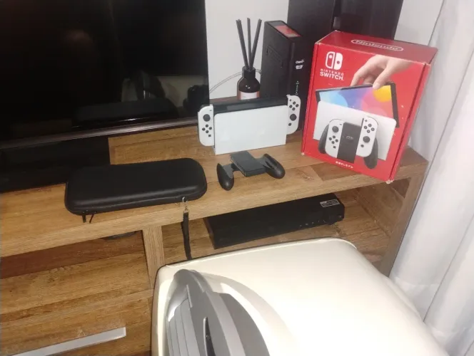 Vendo Nintendo switch OLED desbloqueado