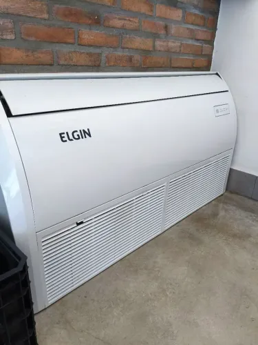 Ar condicionado 36000BTUs, Elgin, piso teto, em estado de novo.