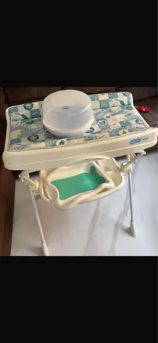 Vendo trocador com redutor e esterilizado de mamadeira