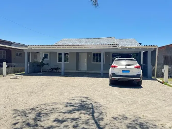 Casa de Praia Mobiliada - 120m do Mar | 4 Quartos | Arroio do Silva