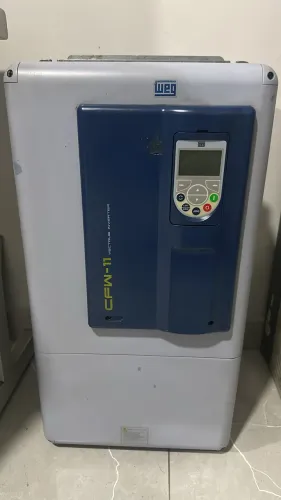Inversor de frequência CFW11 142A 220V