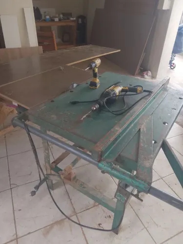 esquadrejadeira muito boa