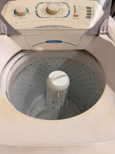Máquina de lava roupa