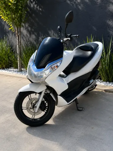 Honda PCX 150 2015 | Pneus Novos | Econômica | Documentação em Dia