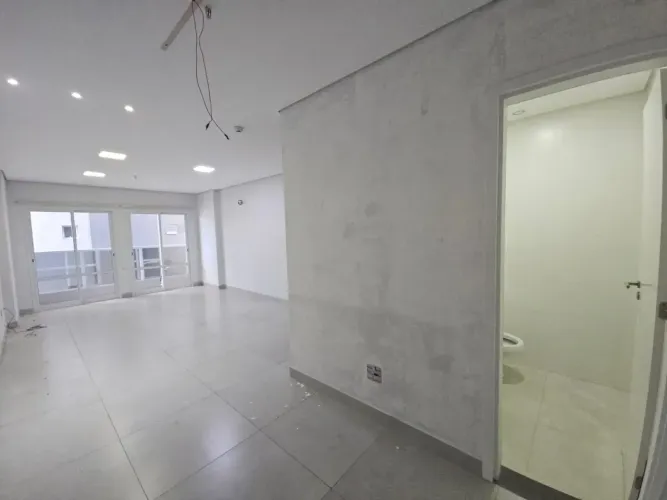 Sala comercial para locação no Kinbor Boqueirão - Praia Grande - SP