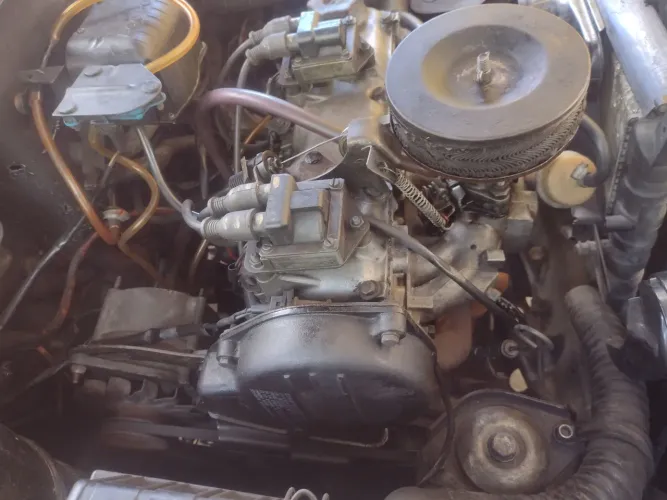 Motor parcial do Fiat uno 1.3   67 CV