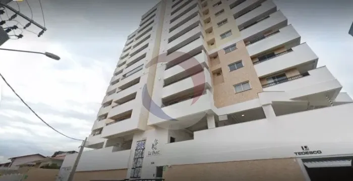 Apartamento novo com 2 quartos e uma suite