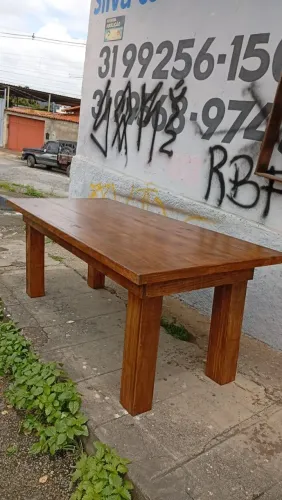 Mesa por encomenda de madeira 