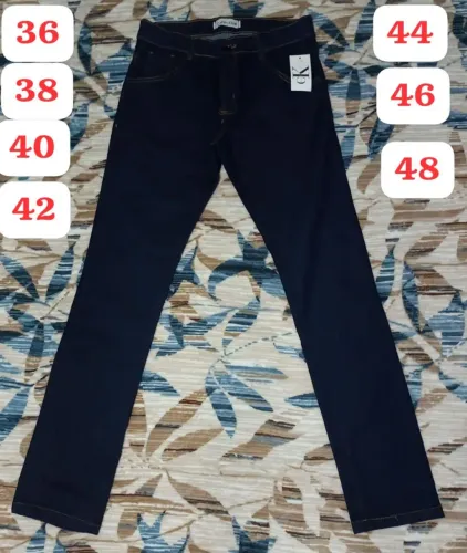 Calça jeans MASCULINA 65 REAIS. 