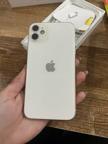 IPHONE 11 BRANCO
