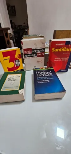 Dicionários