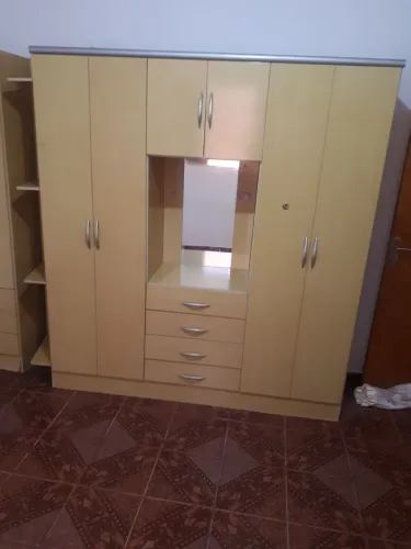 GUARDA ROUPA