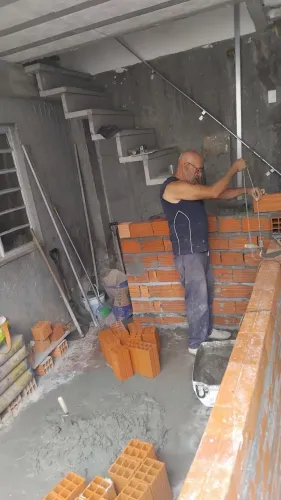 Pedreiro/Pintor barateiro e eficiente
