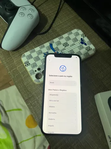 iPhone 12