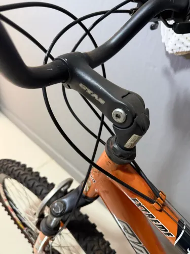 Bicicleta com marchas 