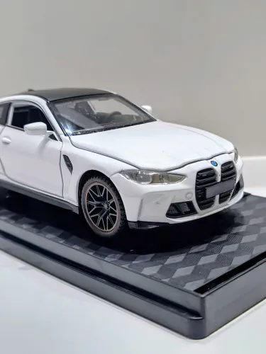 BMW M4 Escala 1/32 miniatura de ferro