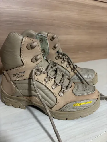 Bota motociclista- feminina - TAM 35/36
