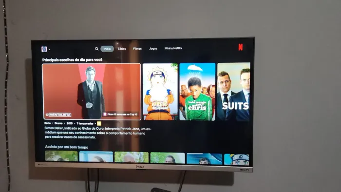 SMART TV PHILCO ROKU 32" (NOVA PRA SAIR LOGO!!)