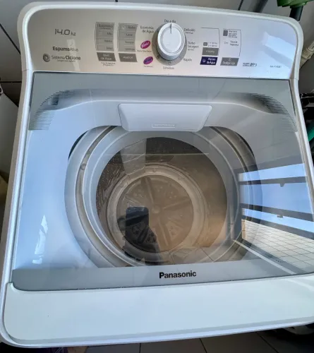 Máquina de lavar Panasonic 14kgs muito nova